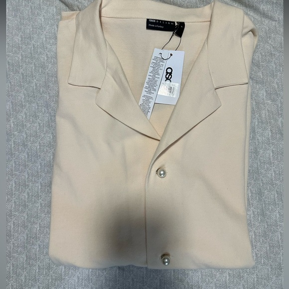 ASOS pearl button down - Picture 2 of 4